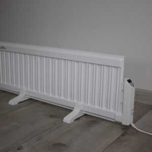 Alternative view of ELPE 400W LCD oil electric radiator (900x300)