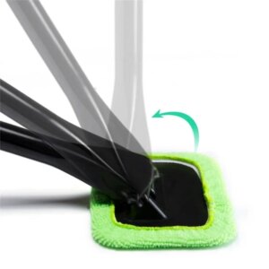 Alternative view of Windshield cleaning brush with microfiber bonnet